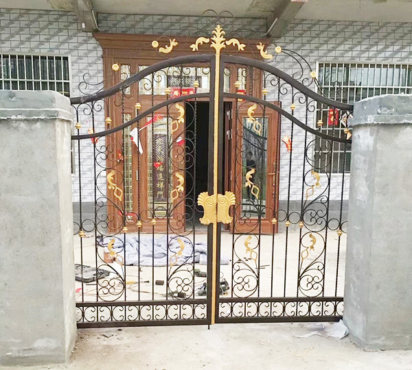铁艺大门 铁艺大门